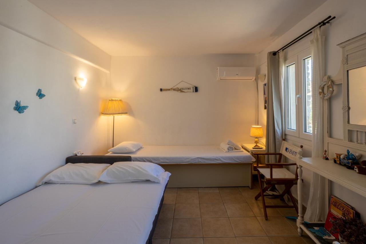 Irilena'S Guest House Faros  Ngoại thất bức ảnh